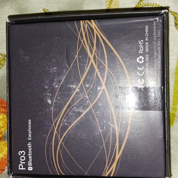 Pro 3 earbuds - Picture 4 of 5